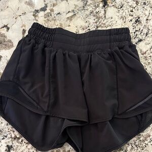 Lululemon Hottie Hot Shorts